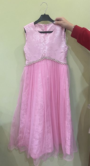 Платье для девочки розовое