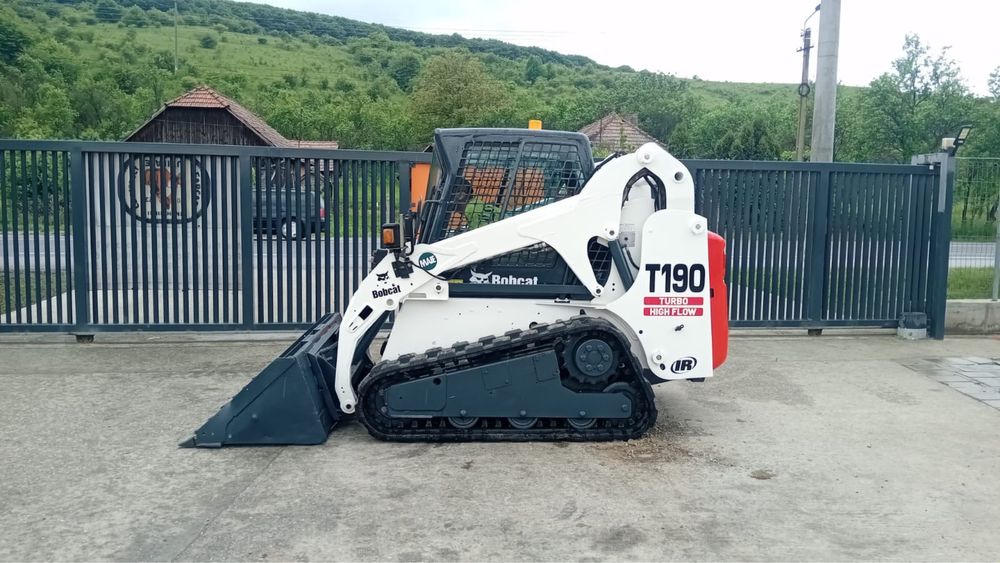 Mininiincarcator senilat T190 Bobcat