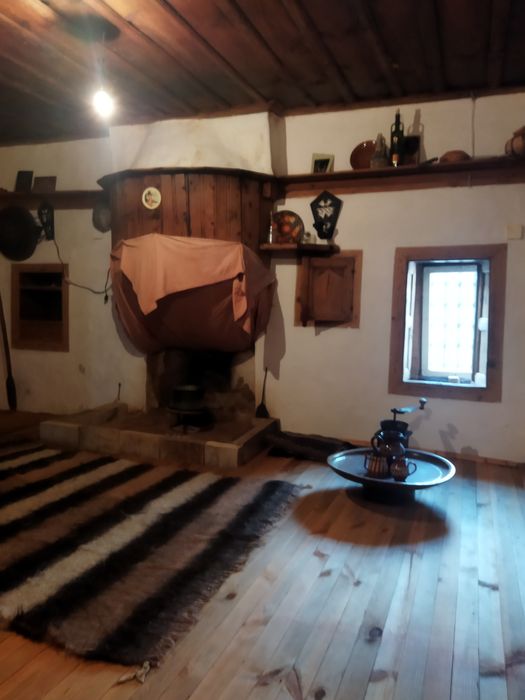 Продава се Къща в с. Чокманово, Област Смолян - 228 кв.м за 286 €/кв.м - Снимка #10