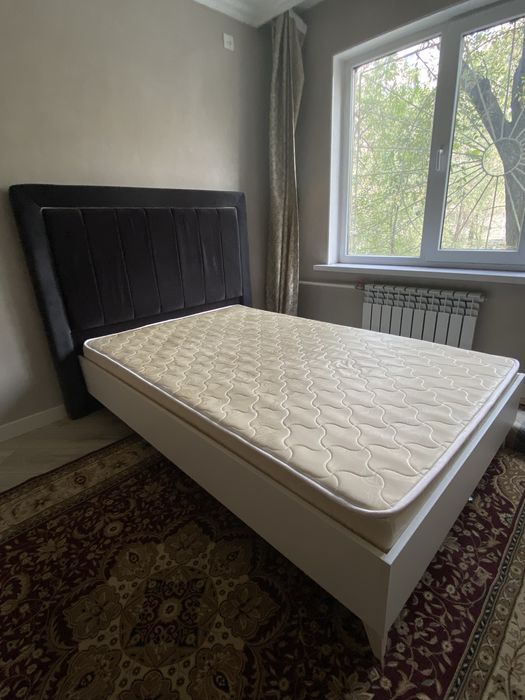 Спальные кровати