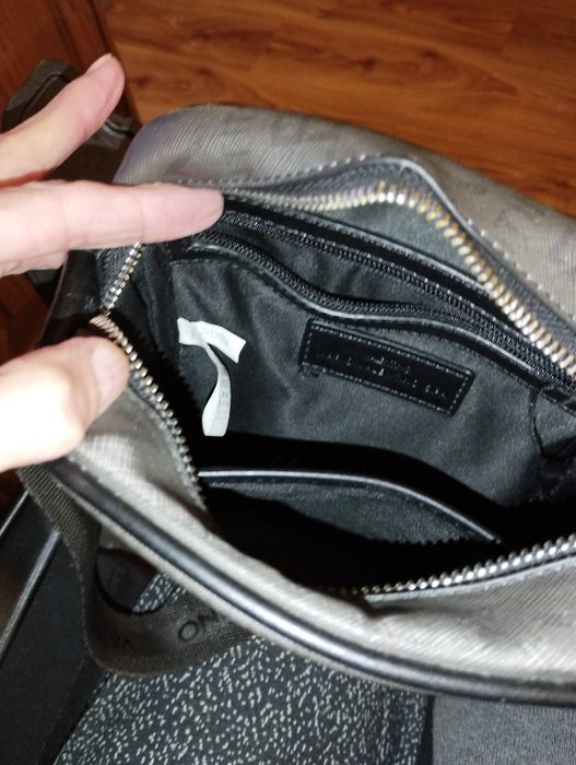 Мъжка чантa през рамо, Valentino vintage style