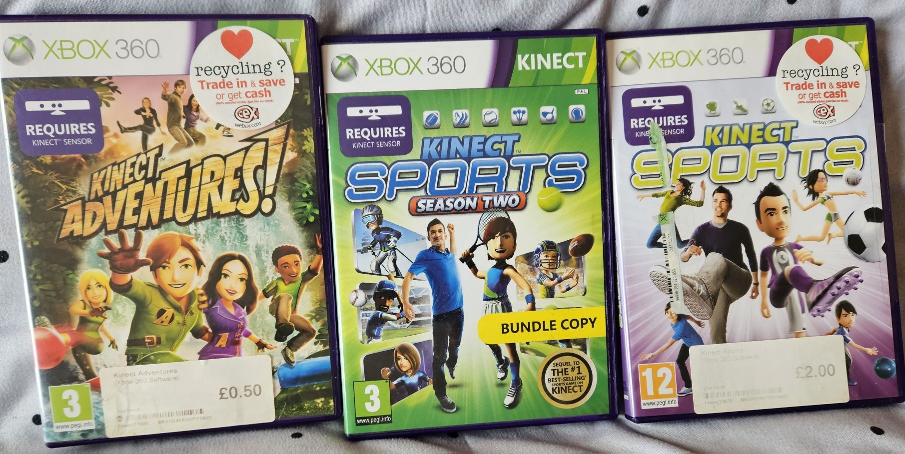 Consolă Xbox 360 3 controlere și kit Kinect +jocuri