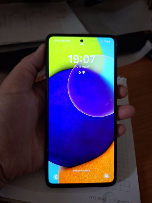samsung A52  sotiladi
