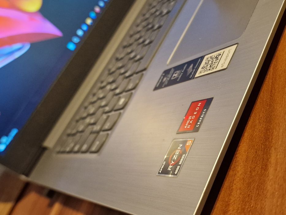 Laptop Lenovo Ryzen 5 Ideapad 3