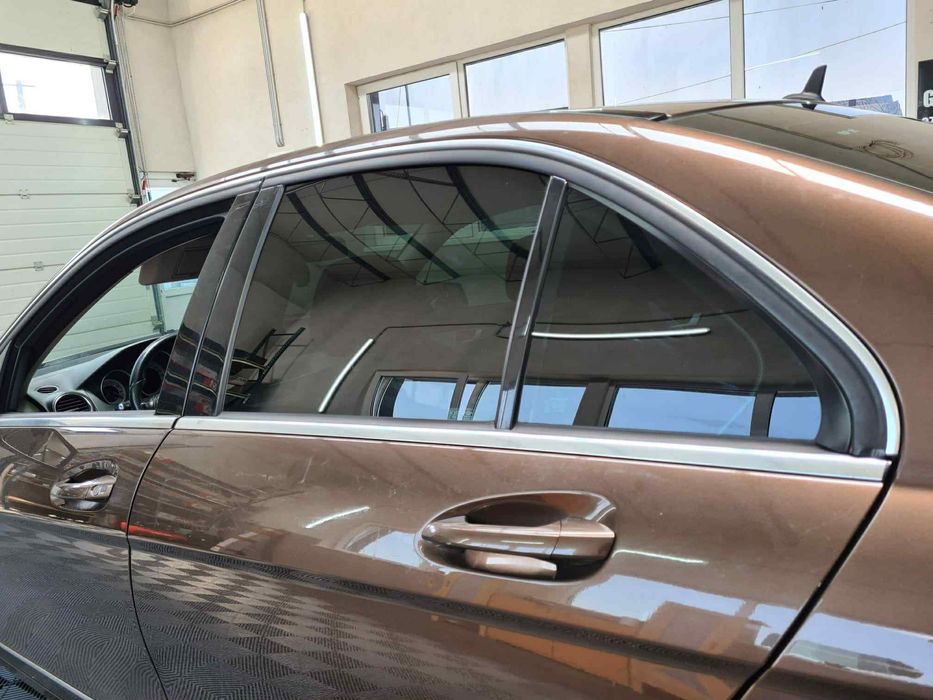 Vand Mercedes C200