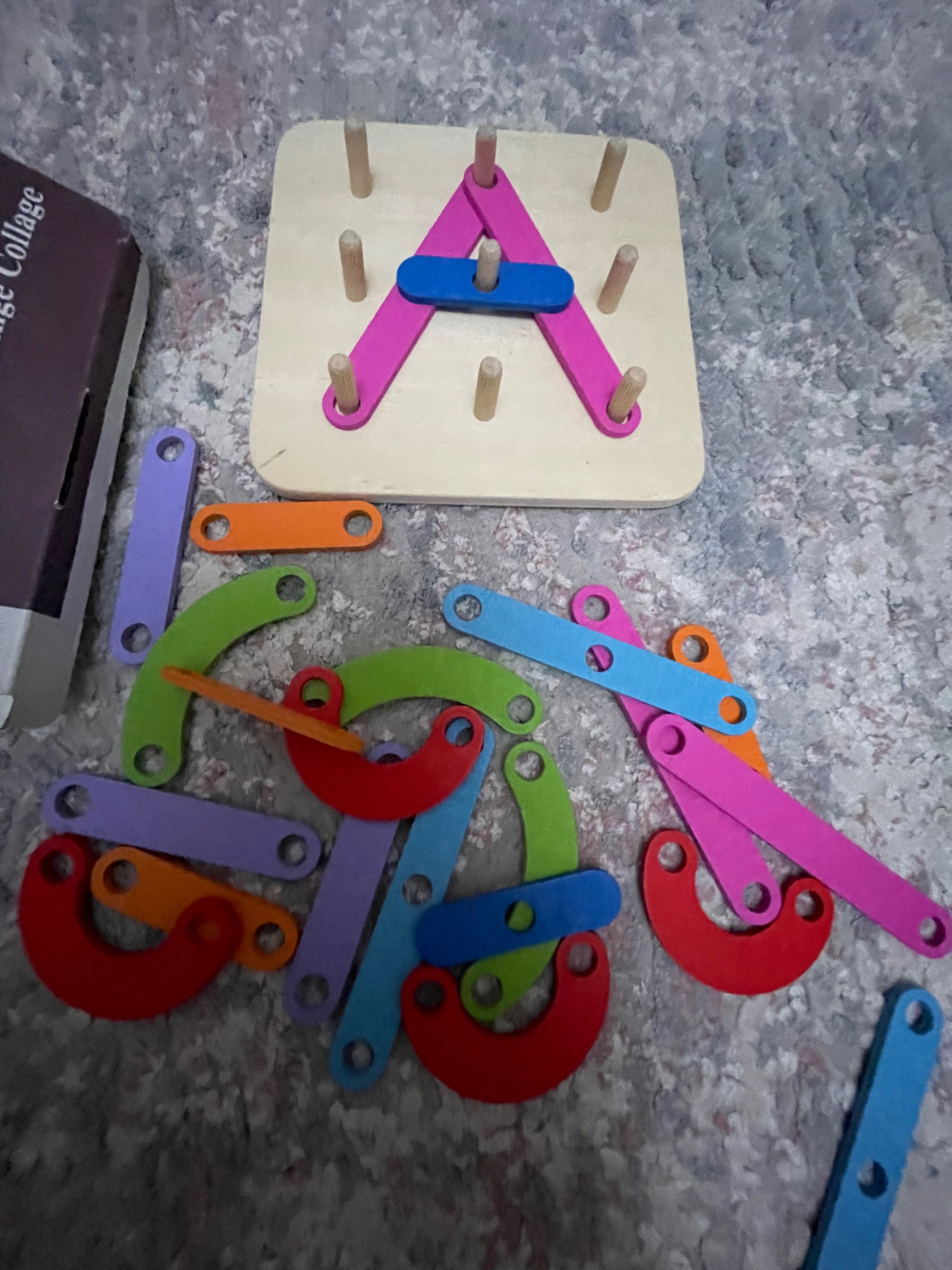 Set de joc litere lemn si 2 puzzle  culori , forme