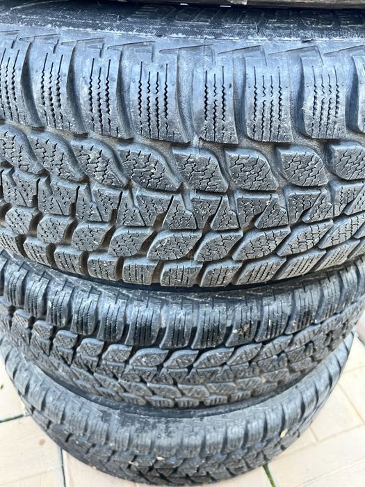 Jante otel vw 5x112 + anvelope de iarna 195/65/R15 + capace originale