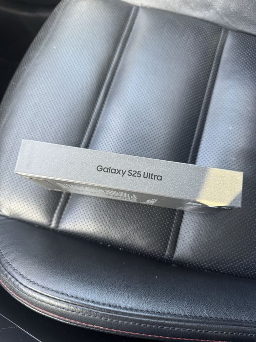 Se vinde samsung s 25 ultra