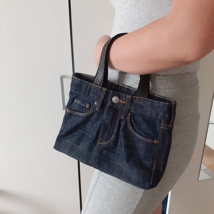 Малки дънкови чантички