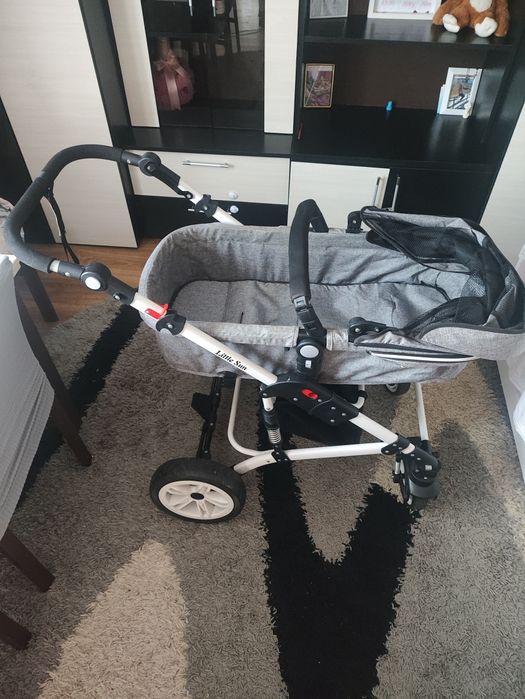 Vând cărucior 2 în 1 reversibil