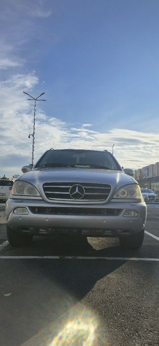 Mercedes Benz ML400 W163