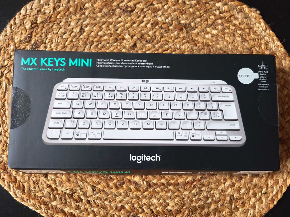 Tastatura Logitech MX Keys Mini ca Noua
