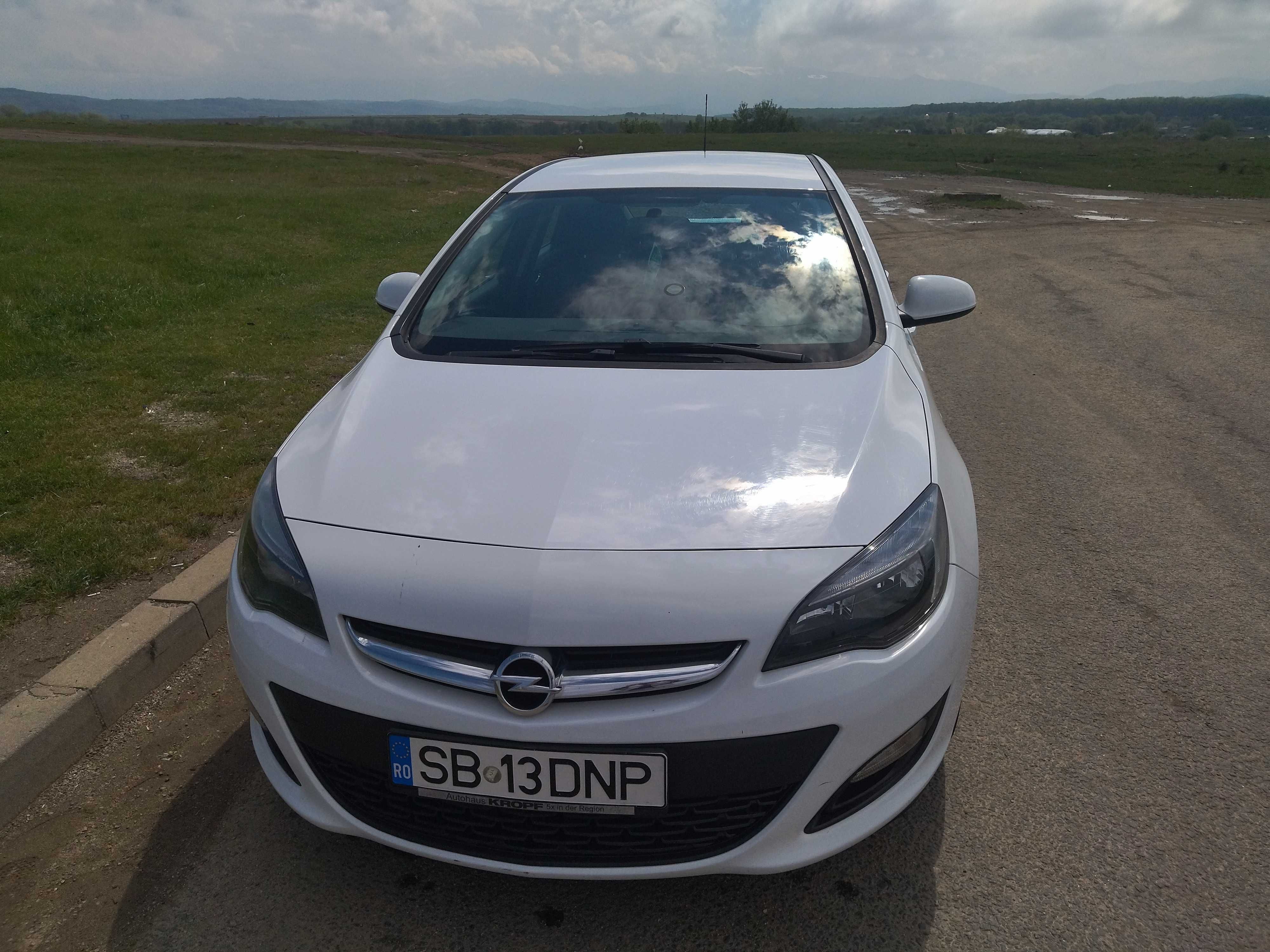 Opel Astra J 2014 140 CP
