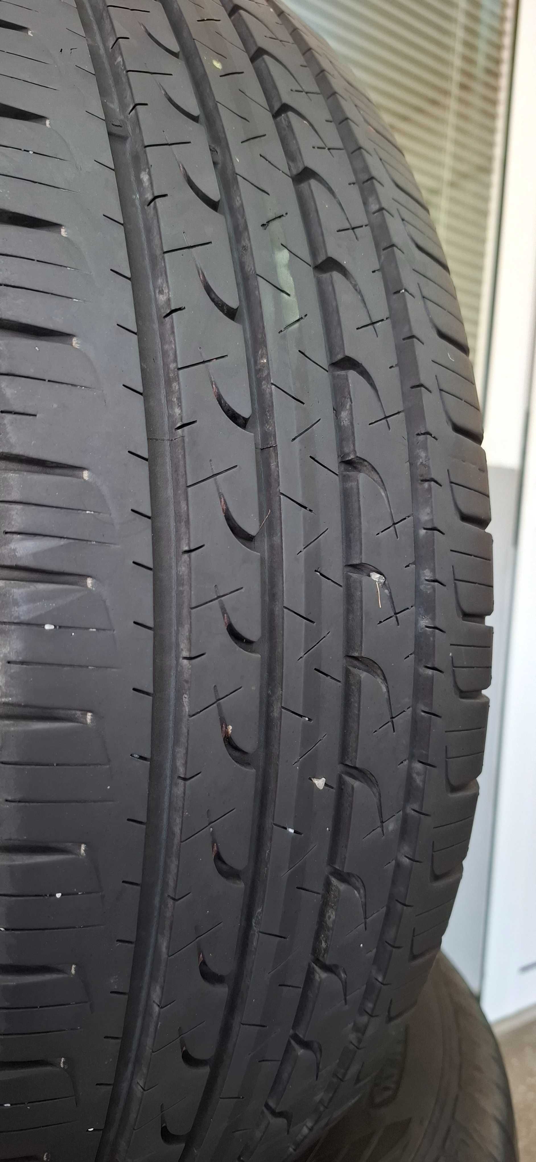 4бр. 215/65/16 Goodyear SUV 7mm грайфер, дот 23г.Безплатен монтаж
