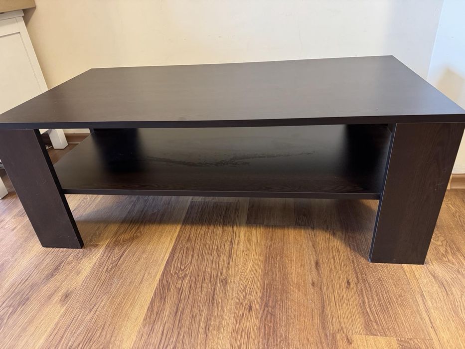 Шкаф за тв от Икеа -бял