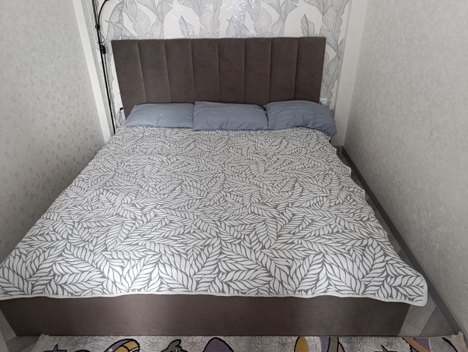 Кровать 2х спальная 180/200м
