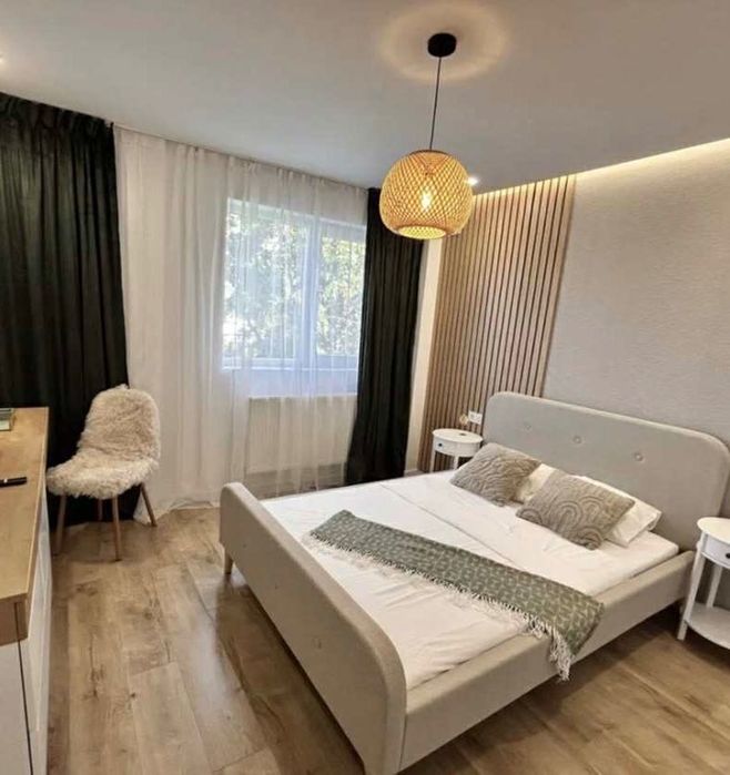Închiriez apartament 2 camere în regim hotelier