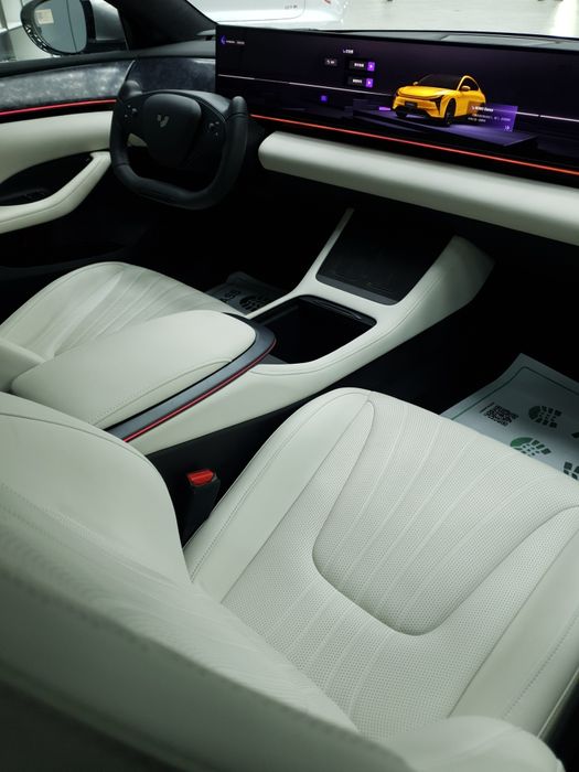 Jiyue Jidu Robo 07. Elektro 660km.