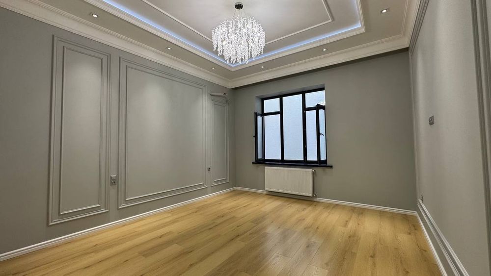 Продается дом 5 комнат, ор-р: ул. Циолковского, 242 м²