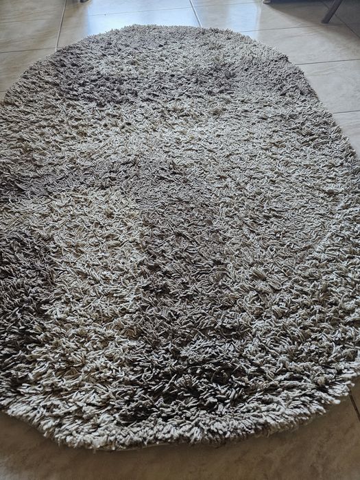 2 covoare medii. Se ridica din Craiova