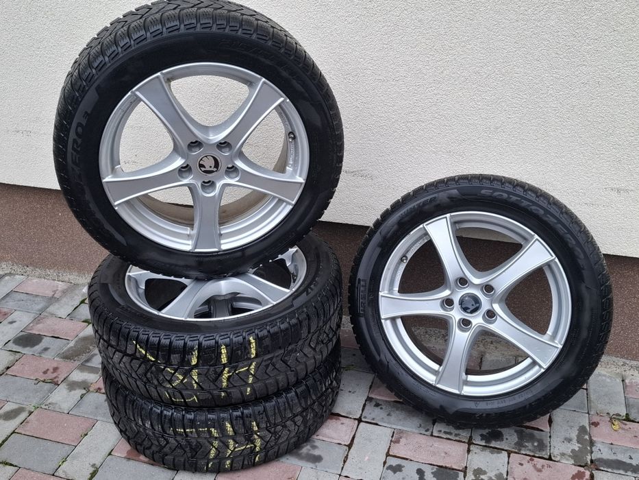 Set jante aliaj 5x112 cu anvelope de iarna 215 55 17 pirelli