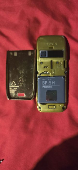 Nokia E51 petru colectionari
