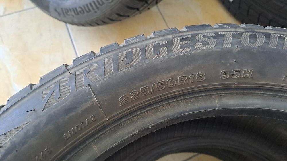 2 Anvelope iarna 225 50 r18 BRIDGESTONE