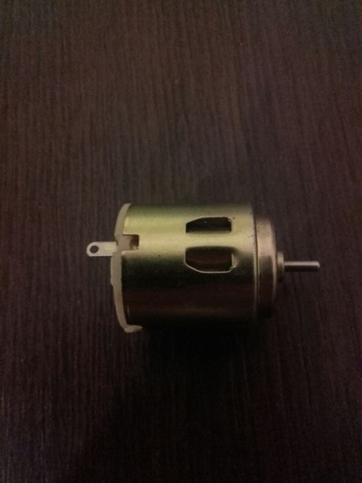 Motoras electric.trenulet jucărie