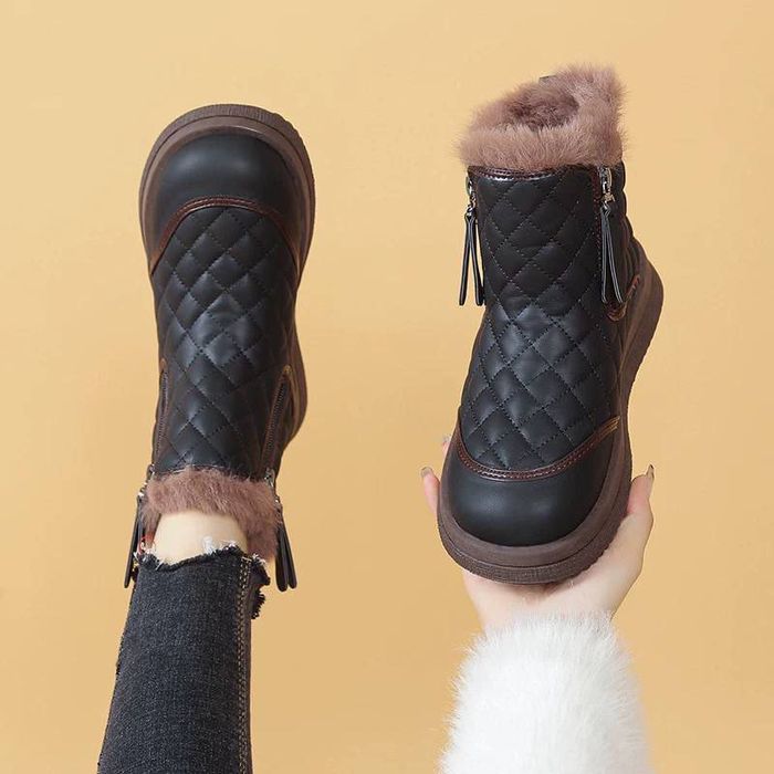 Uggi  наличии есть