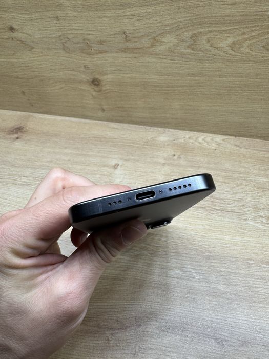 iPhone 15 PRO 512Gb black titanium 95% battery life