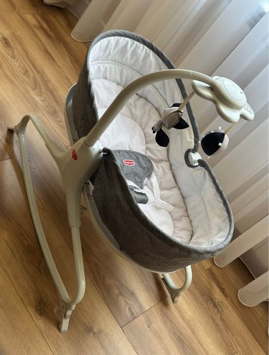Balansoar pentru bebelusi cu functie de dormit