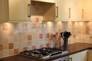 Кафельщик -"аккуратно"(Фартуки)