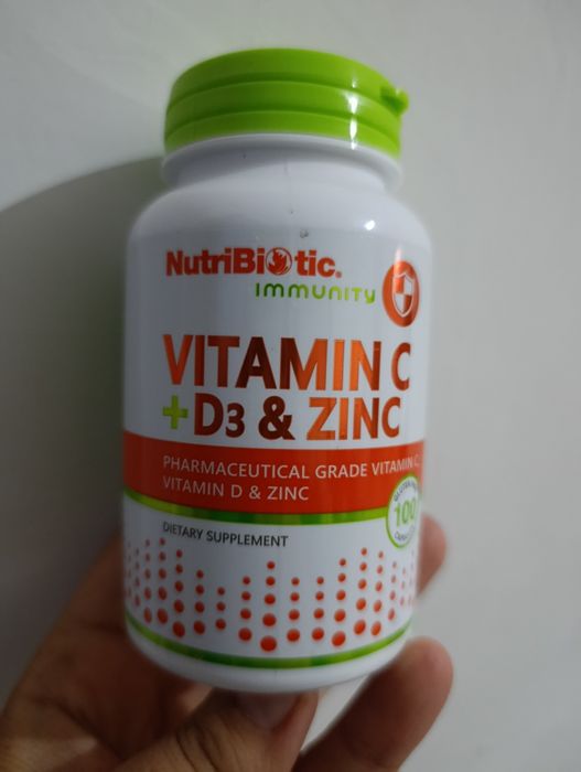 Vitamin c d³ zinc