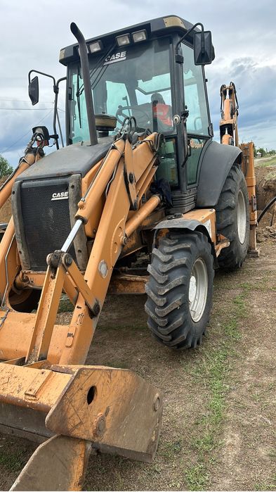 Эксковатор 3в1 погрузчик гидромек кат кейс