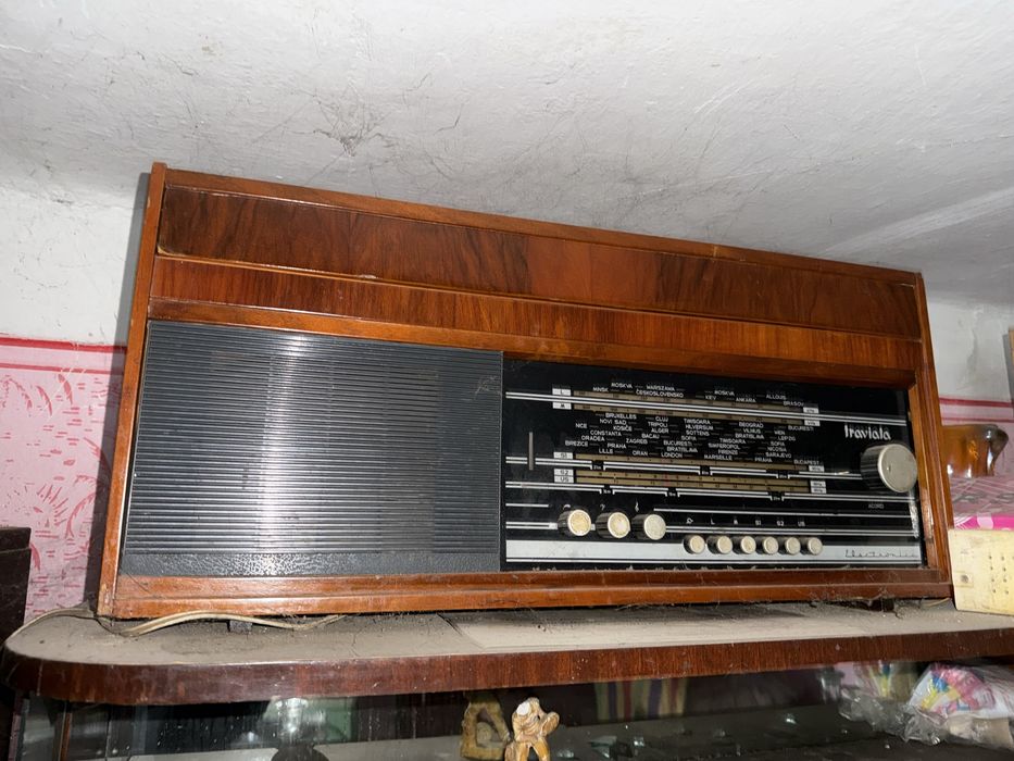 Pt colectionari picap vechi 600 lei cu placi