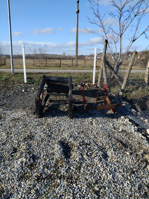 Vind incarcator frontal u445 stare buna