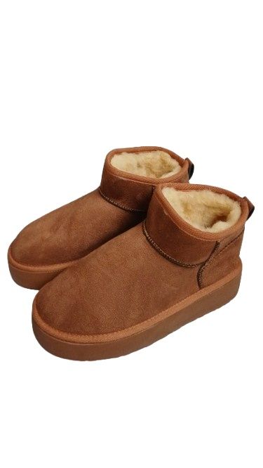 Ghete dama călduroase