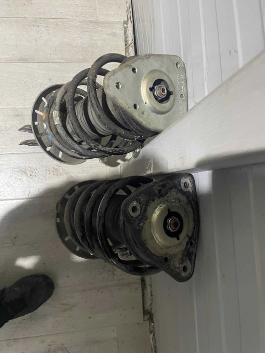 Amortizor Fuzeta Stanga Dreapta Fata/ Punte Spate Citroen C4 Picasso 2