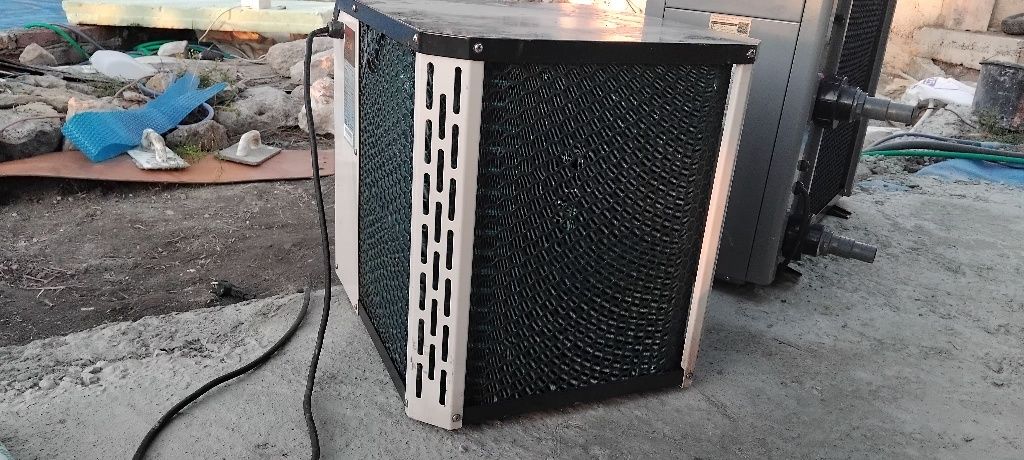 Термопомпа за басейн XPS 35