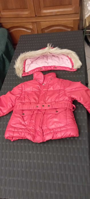 Geaca rosie cu gluga copii 3-4 ani