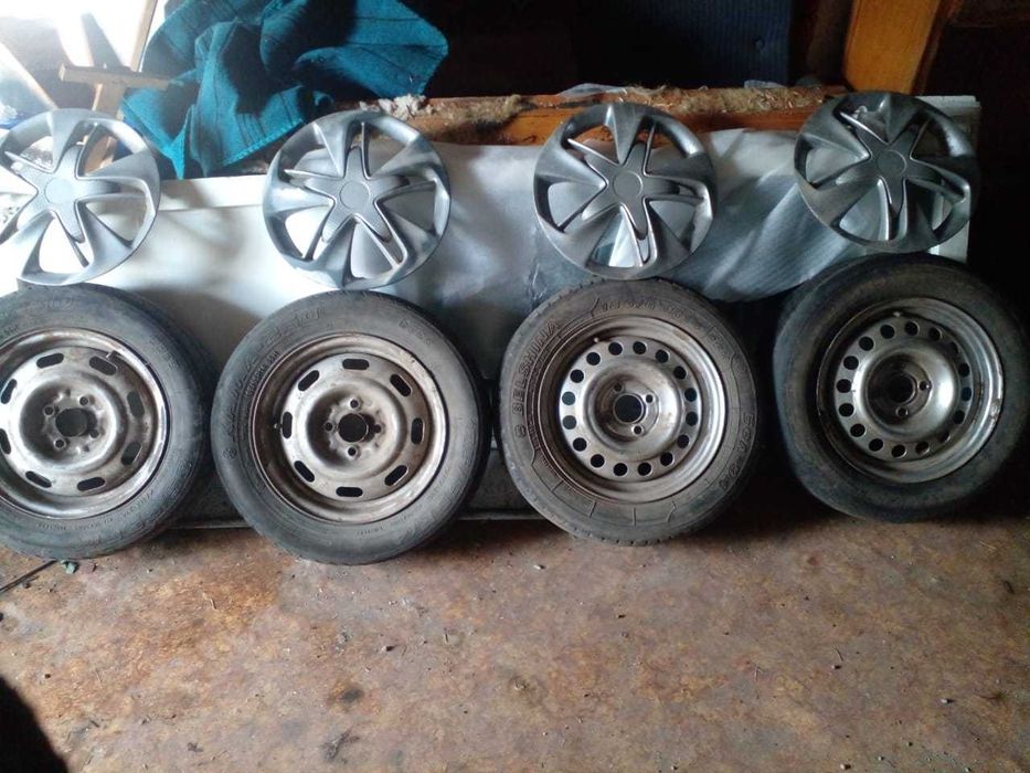 Колеса в сборе за все 4 колеса 20000