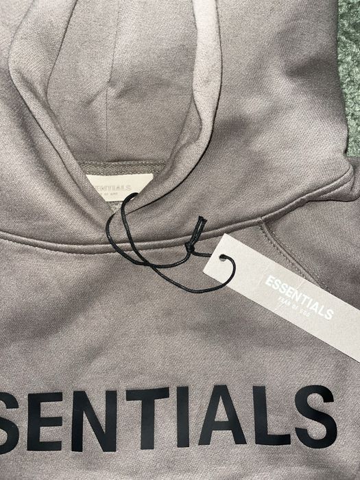 Fear of God Essentials худи – чисто ново, с етикет