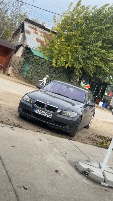 BMW E90 320D