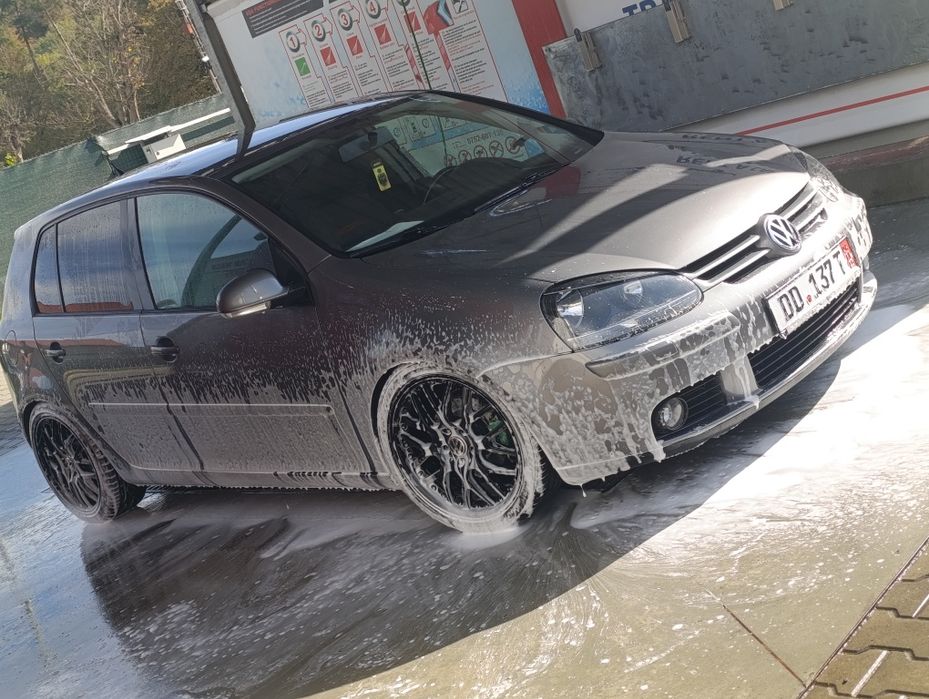 Auto golf mașina. Arata