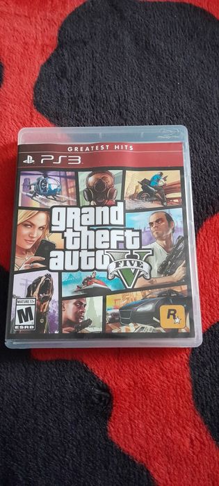 Vindem joc gta5 pt ps3 nou