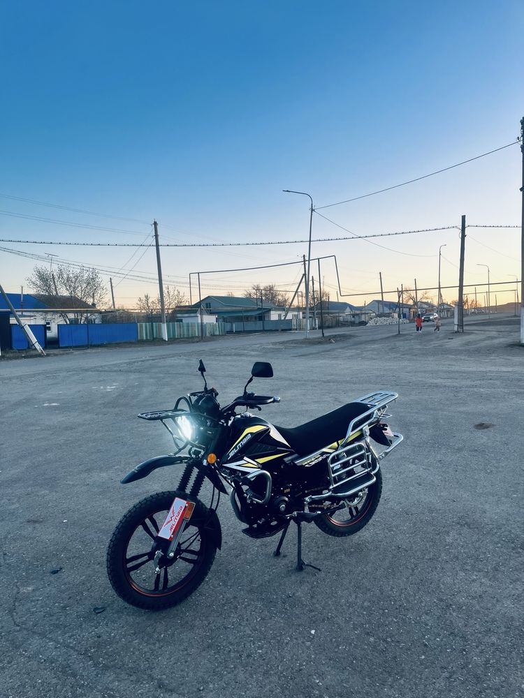 Мотоцикл Jelmaia S8 Cross