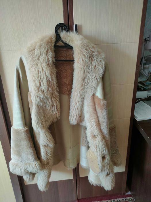 Продам дубленку,  производство Турция,  натуральная кожа и мех