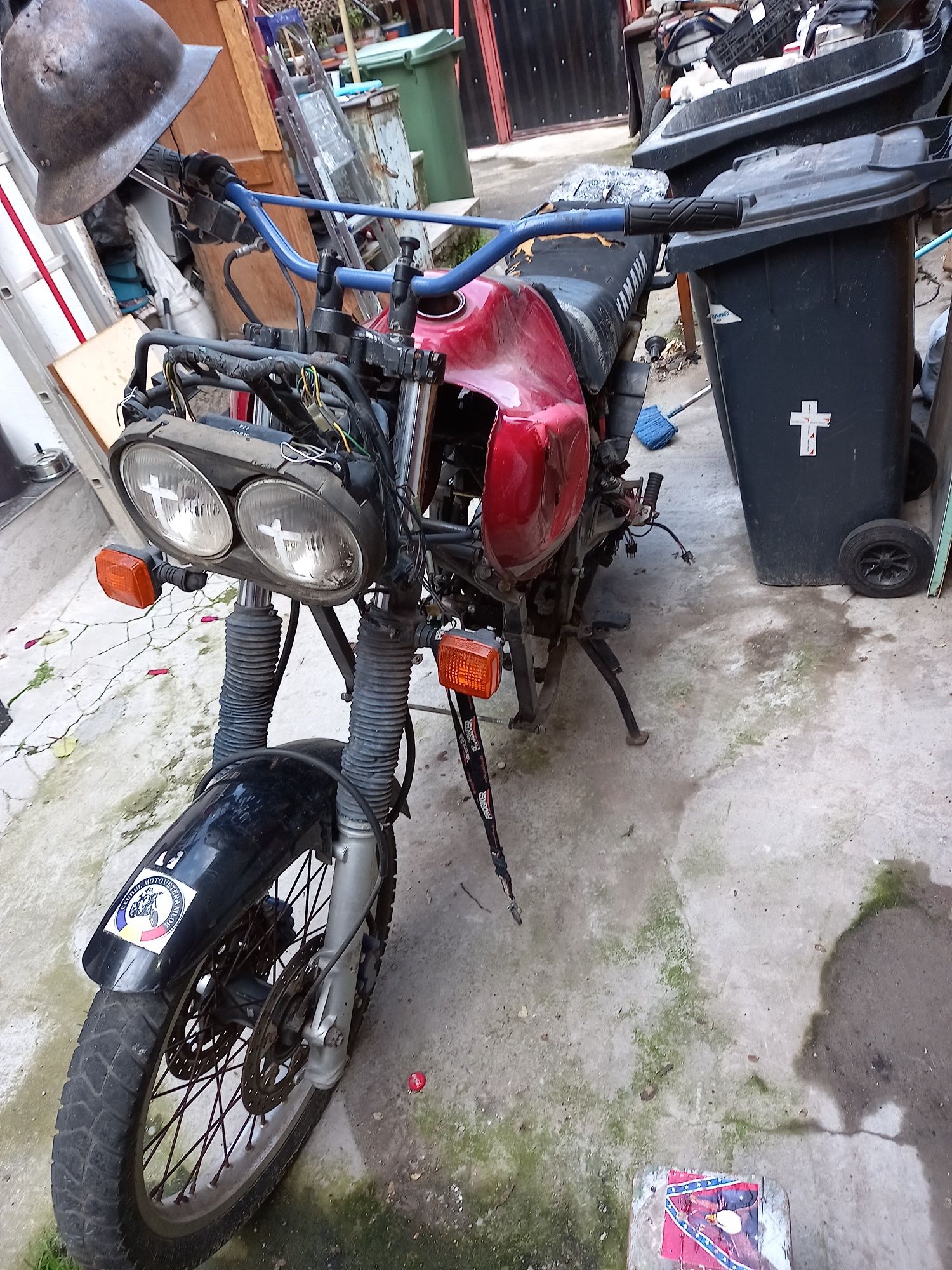 Piese yamaha supertenere750