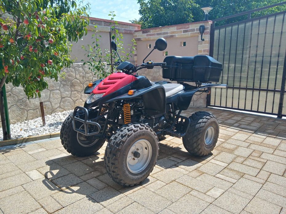 Vând ATV 150cc .