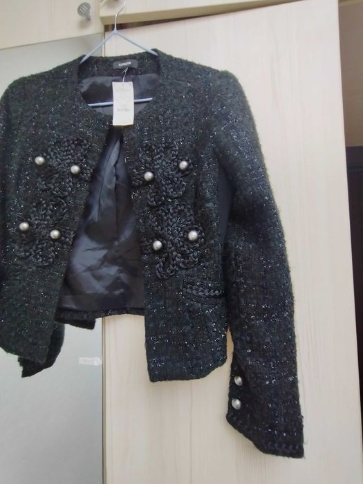 Продаётся новый пиджак Express